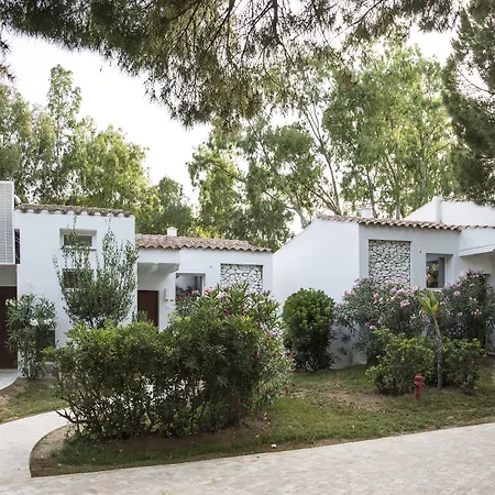Falkensteiner Capo Boi Otel Villasimius