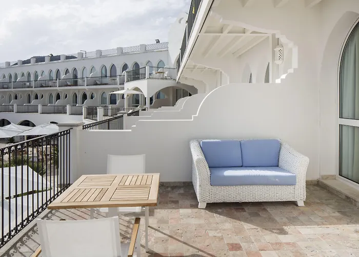 Falkensteiner Capo Boi 5* Villasimius