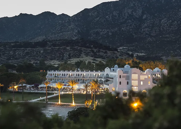 Hotel Falkensteiner Capo Boi 5*